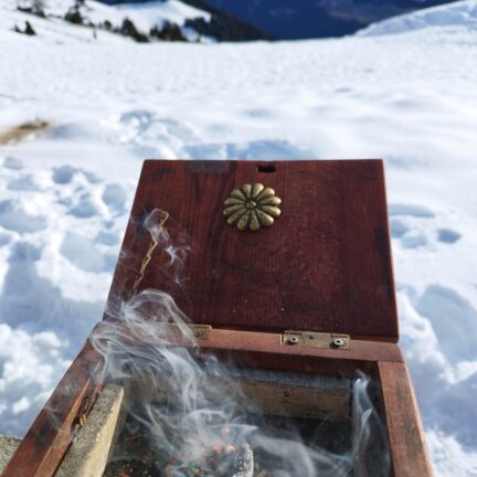 Winterhochzeit und freie Trauung mit Hochzeitsredner Zen Meister Vater Reding